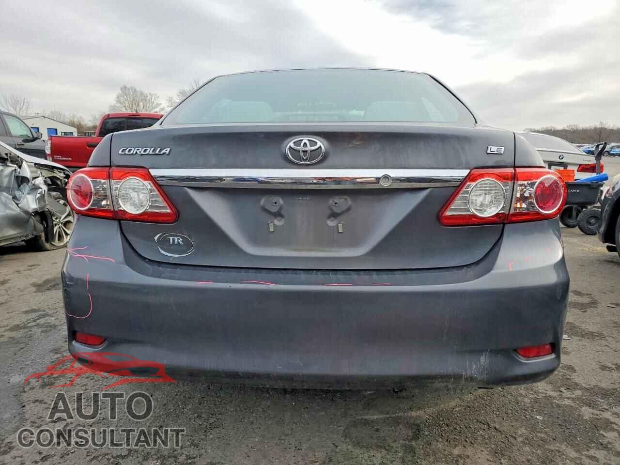 TOYOTA COROLLA 2013 - 2T1BU4EEXDC024892