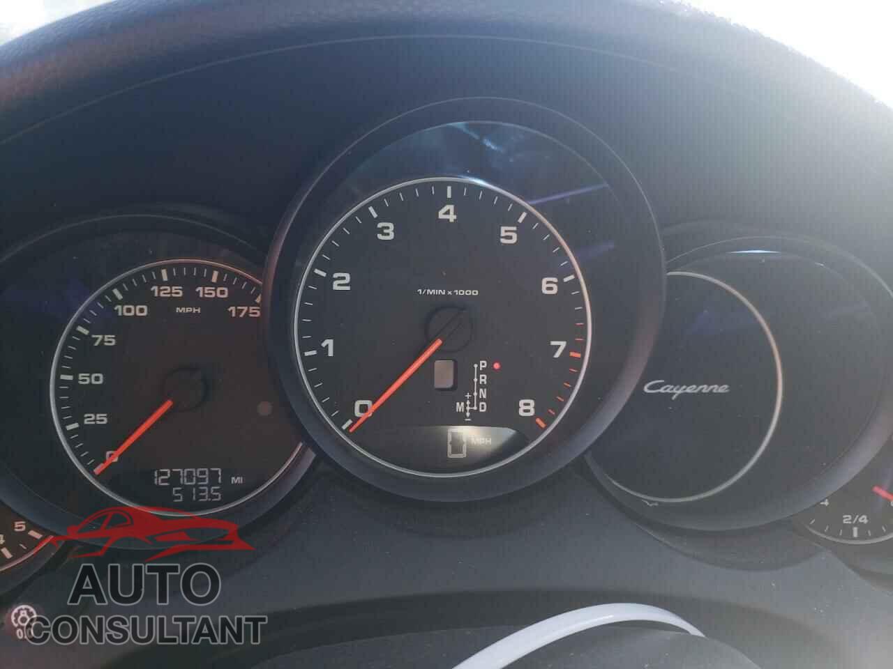 PORSCHE CAYENNE 2016 - WP1AA2A22GKA08644