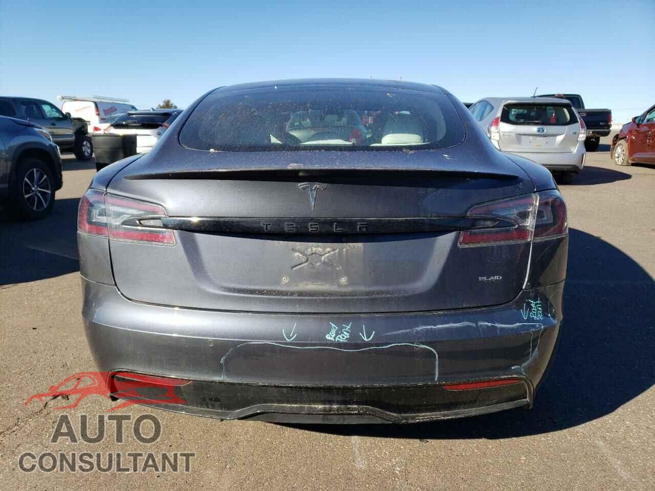 TESLA MODEL S 2021 - 5YJSA1E6XMF442901