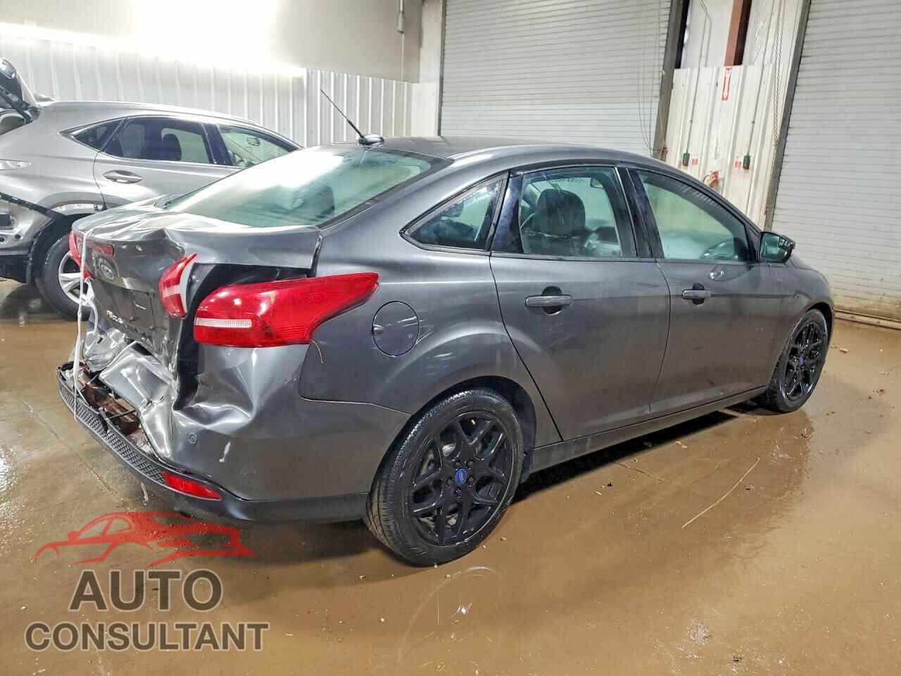 FORD FOCUS 2016 - 1FADP3F22GL302346