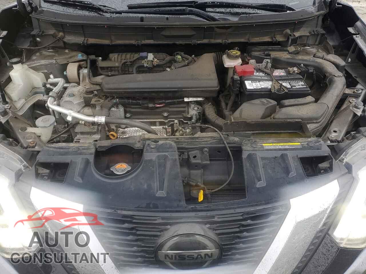 NISSAN ROGUE 2018 - KNMAT2MV9JP623056