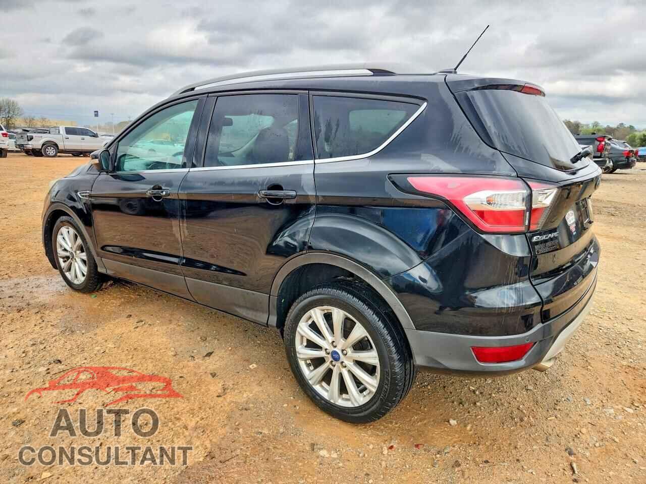 FORD ESCAPE 2017 - 1FMCU0JD8HUC59659