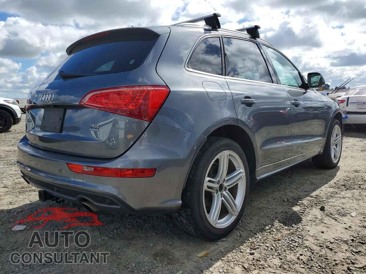 AUDI Q5 2012 - WA1DKAFP7CA127682