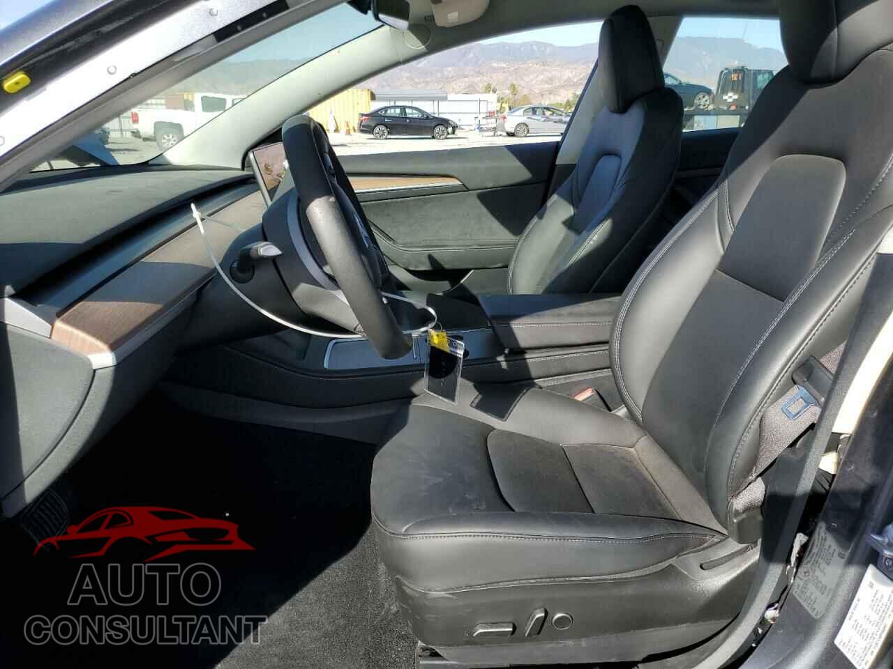 TESLA MODEL 3 2023 - 5YJ3E1EA0PF658967