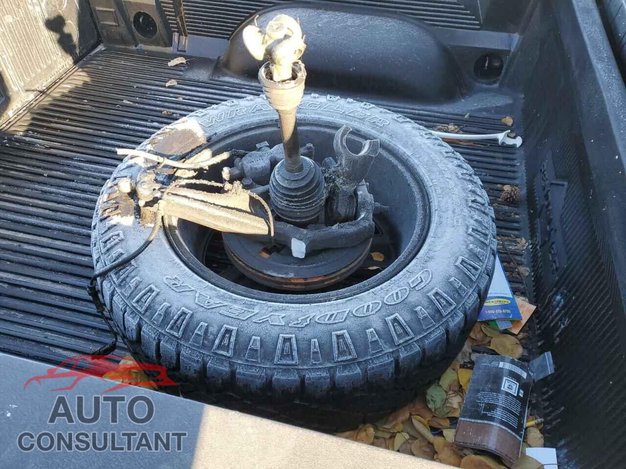 DODGE RAM 1500 2012 - 1C6RD7MTXCS243985