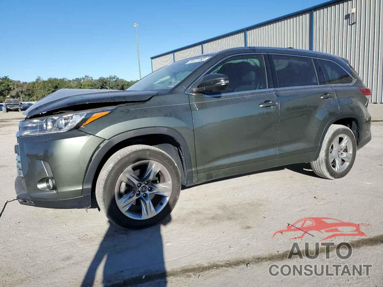 TOYOTA HIGHLANDER 2018 - 5TDYZRFH9JS256582