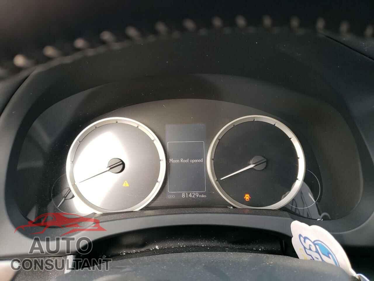 LEXUS IS 2014 - JTHCF1D20E5010193