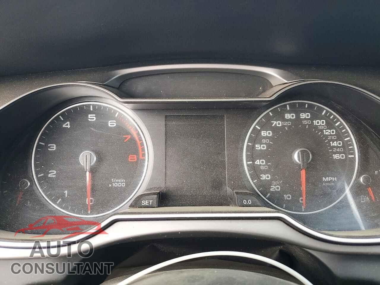 AUDI A4 2013 - WAUAFAFL1DN010665