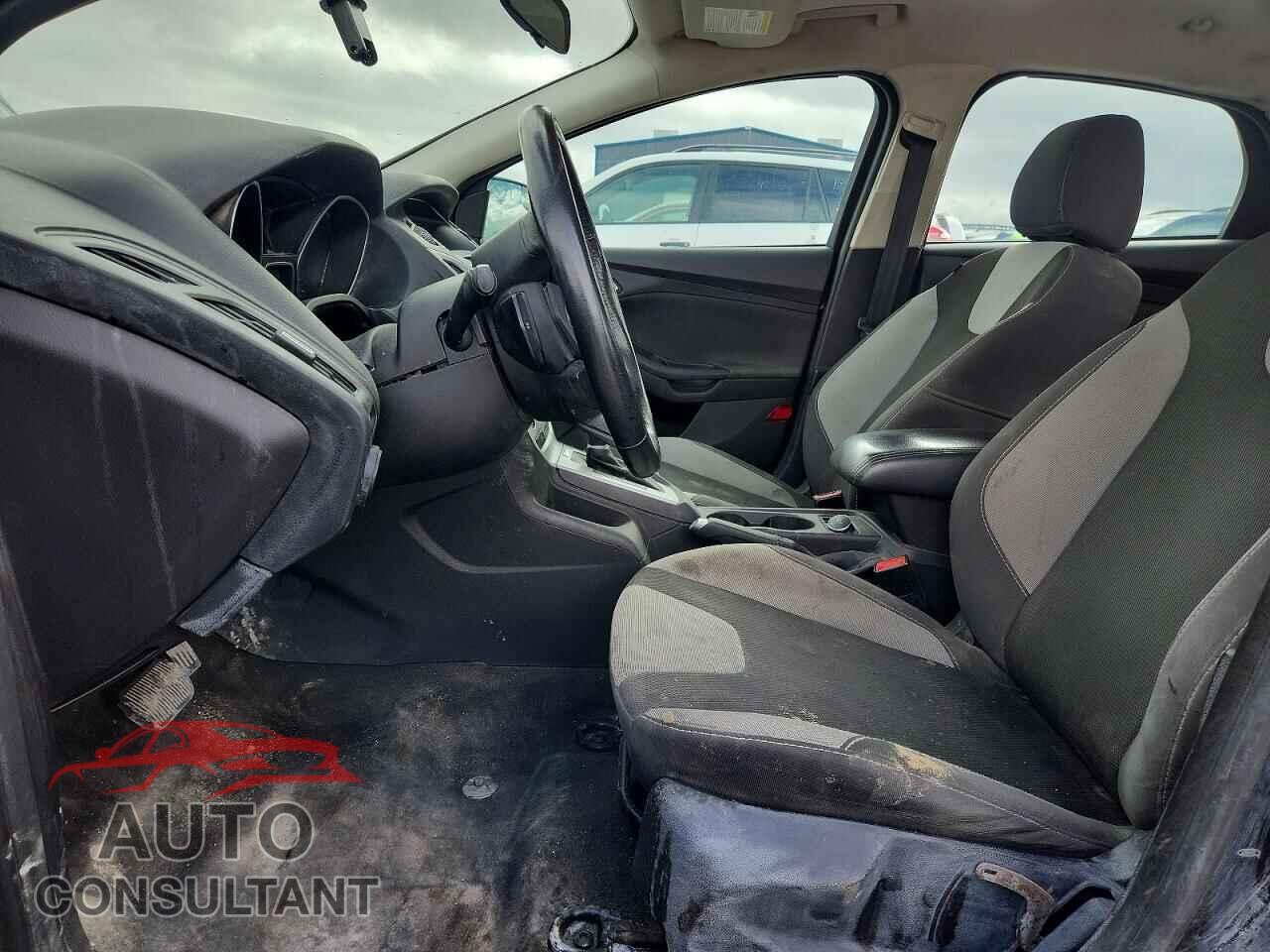 FORD FOCUS 2014 - 1FADP3K27EL422985