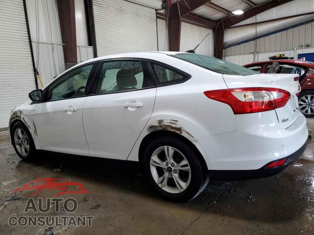 FORD FOCUS 2014 - 1FADP3F2XEL421856