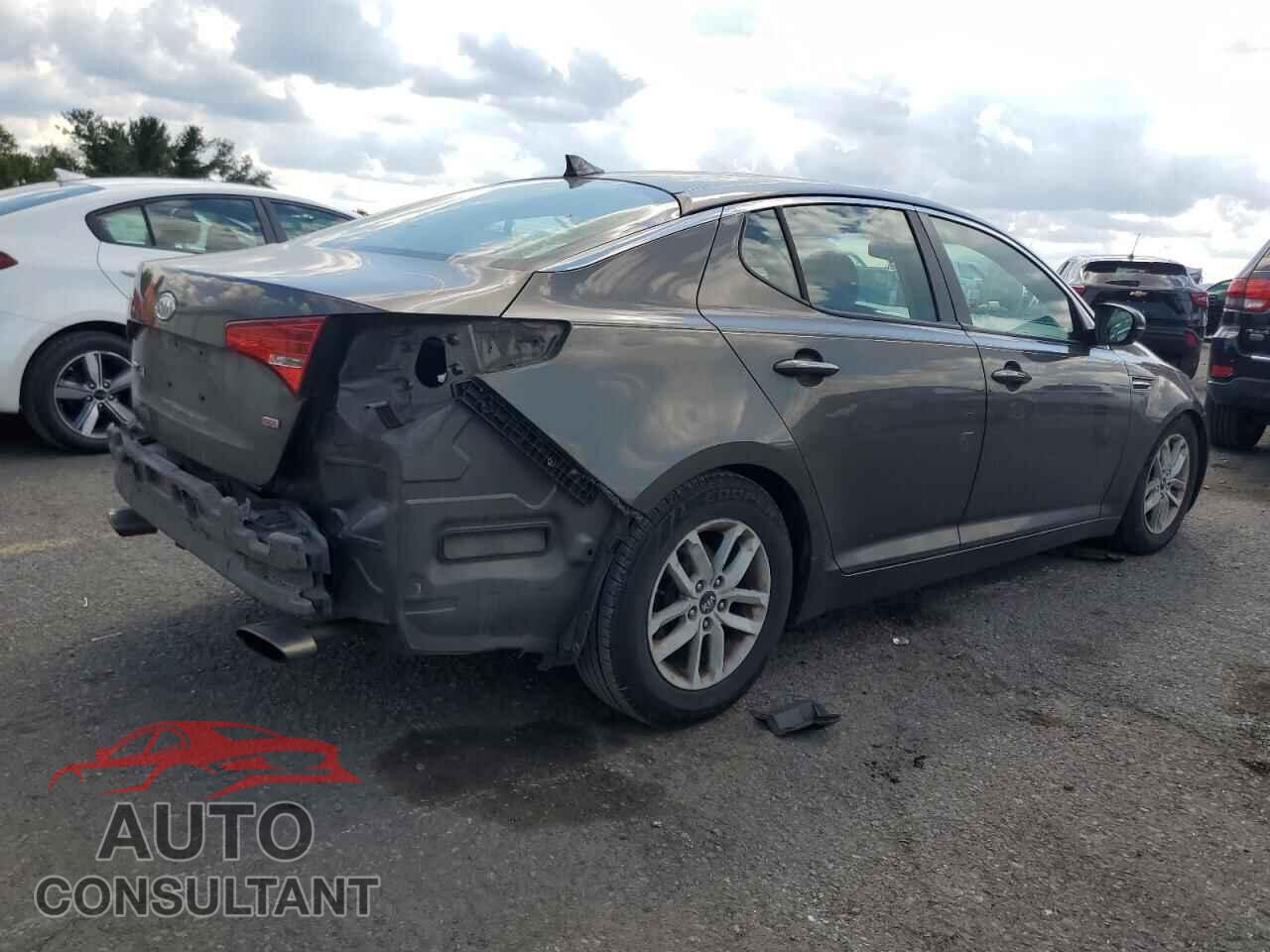 KIA OPTIMA 2011 - KNAGM4A76B5080610