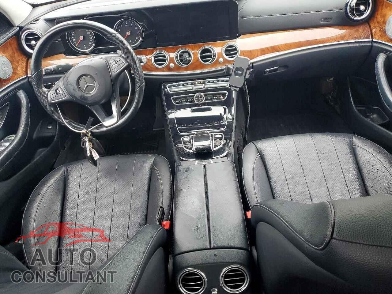 MERCEDES-BENZ E-CLASS 2018 - WDDZF4KB9JA441090
