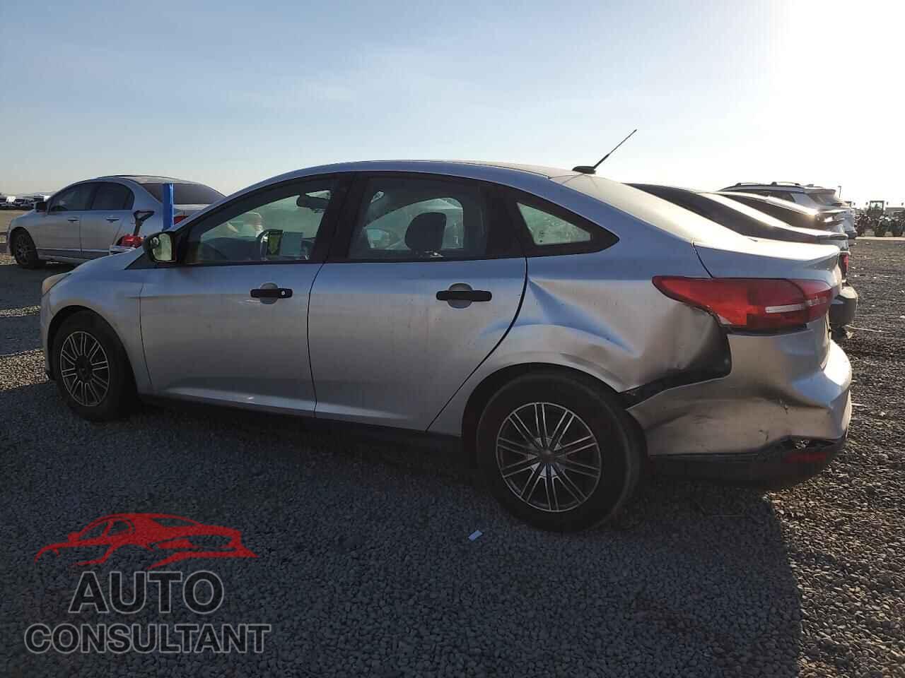FORD FOCUS 2016 - 1FADP3E29GL395660