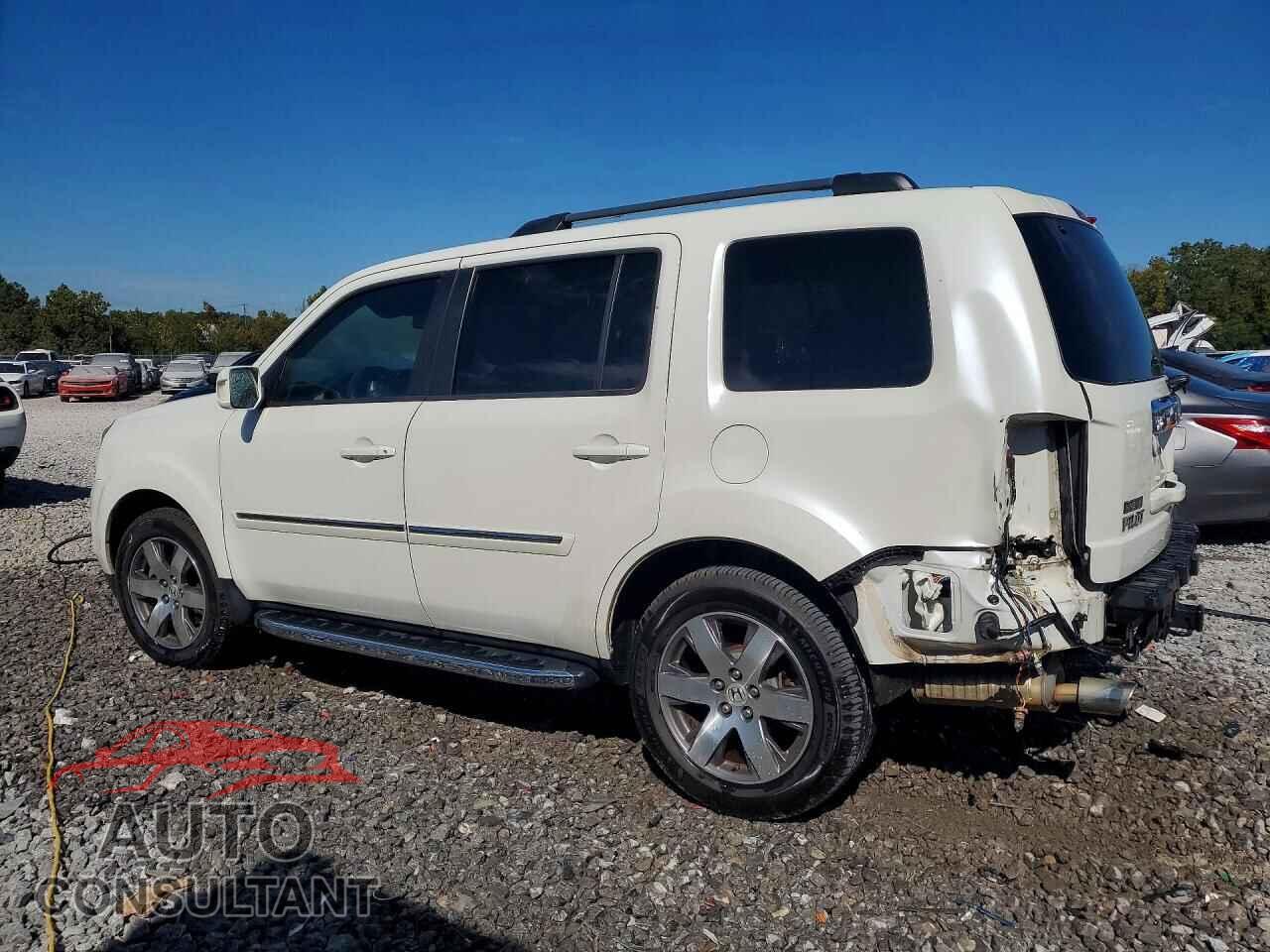 HONDA PILOT 2014 - 5FNYF3H93EB008656