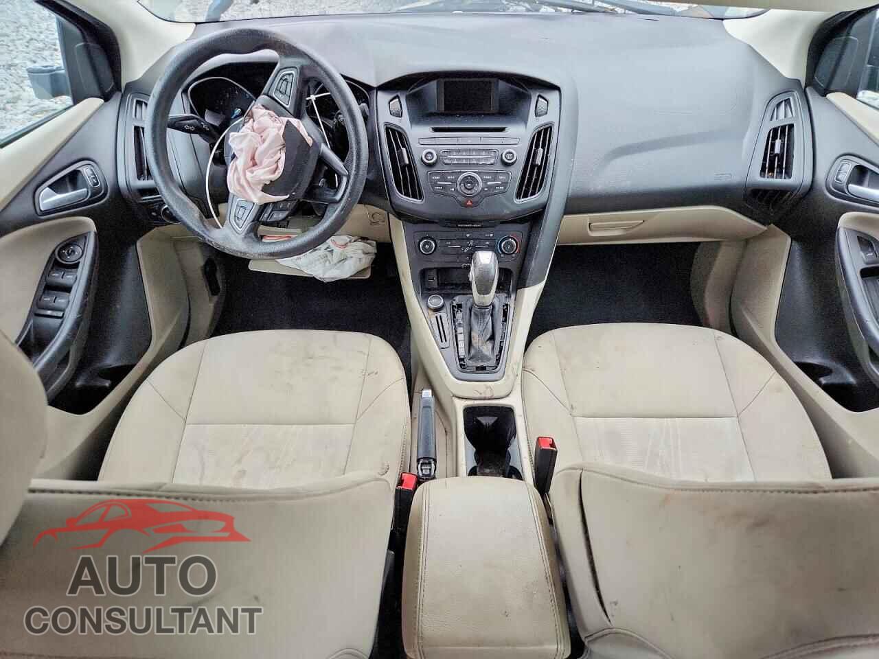FORD FOCUS 2016 - 1FADP3F22GL216728