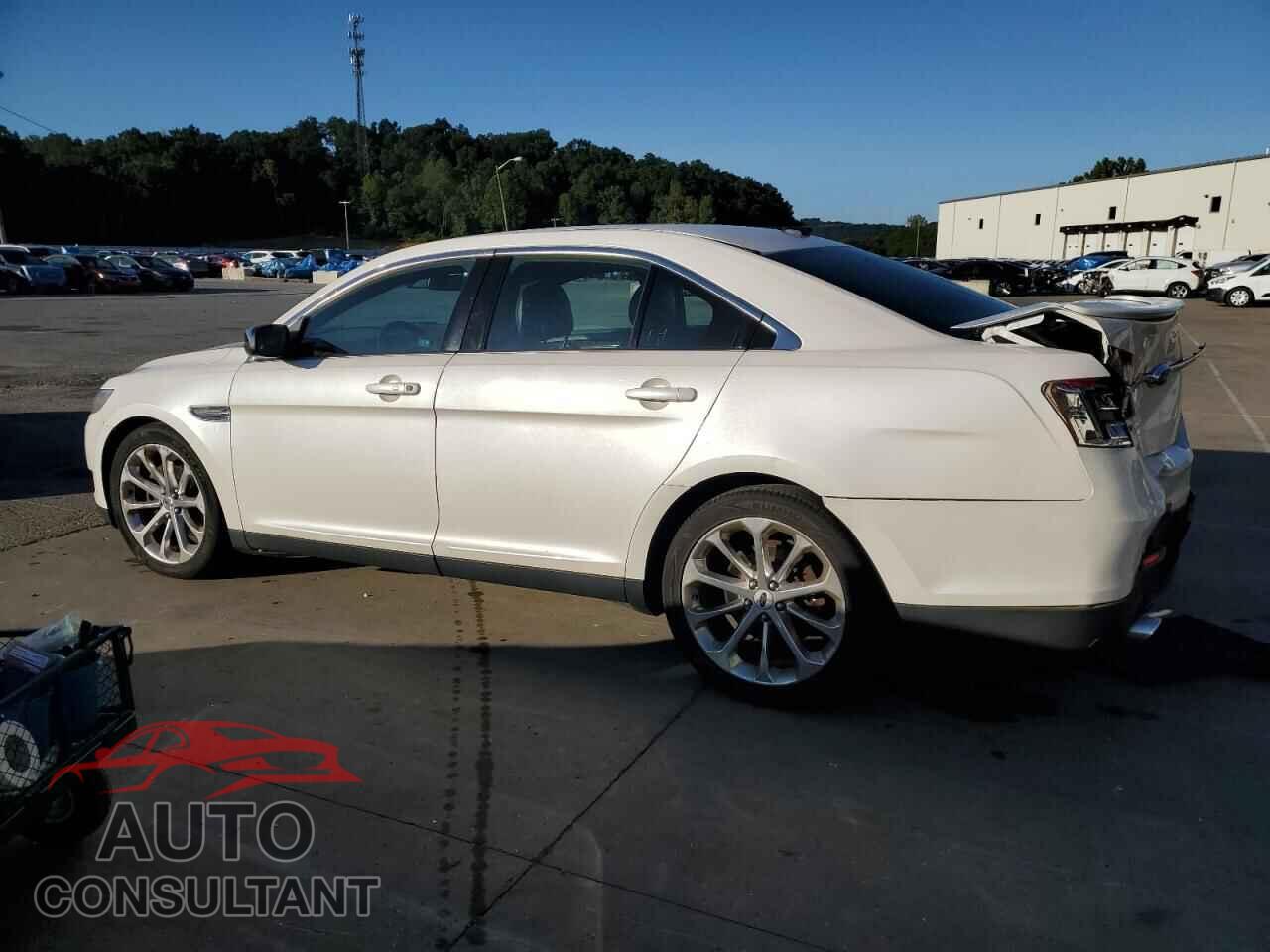 FORD TAURUS 2016 - 1FAHP2J88GG123700