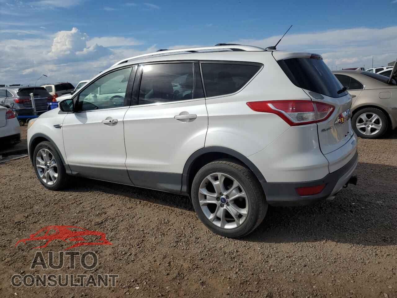 FORD ESCAPE 2016 - 1FMCU9J96GUB10813