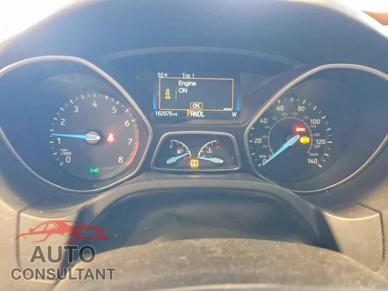 FORD FOCUS 2015 - 1FADP3F2XFL252911