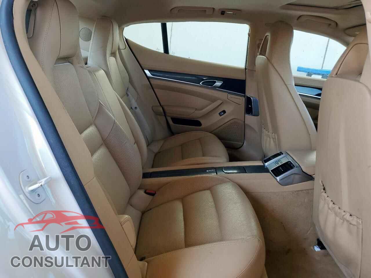 PORSCHE PANAMERA 2014 - WP0AA2A7XEL013921