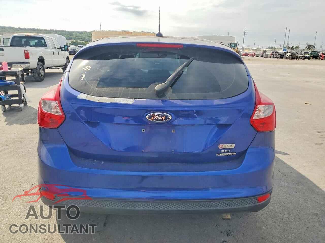 FORD FOCUS 2012 - 1FAHP3M2XCL373888