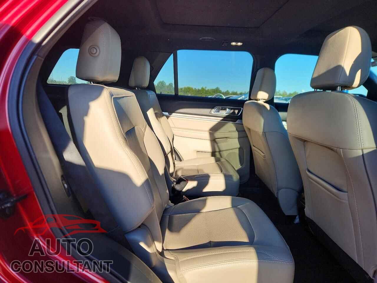 FORD EXPLORER 2018 - 1FM5K8F86JGB15279