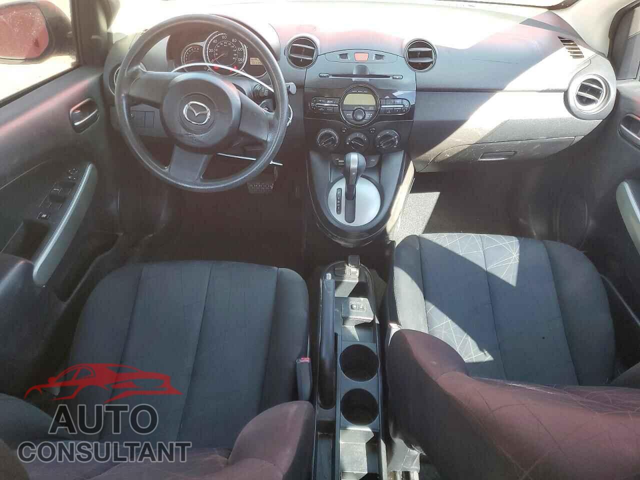 MAZDA 2 2013 - JM1DE1KY8D0161620
