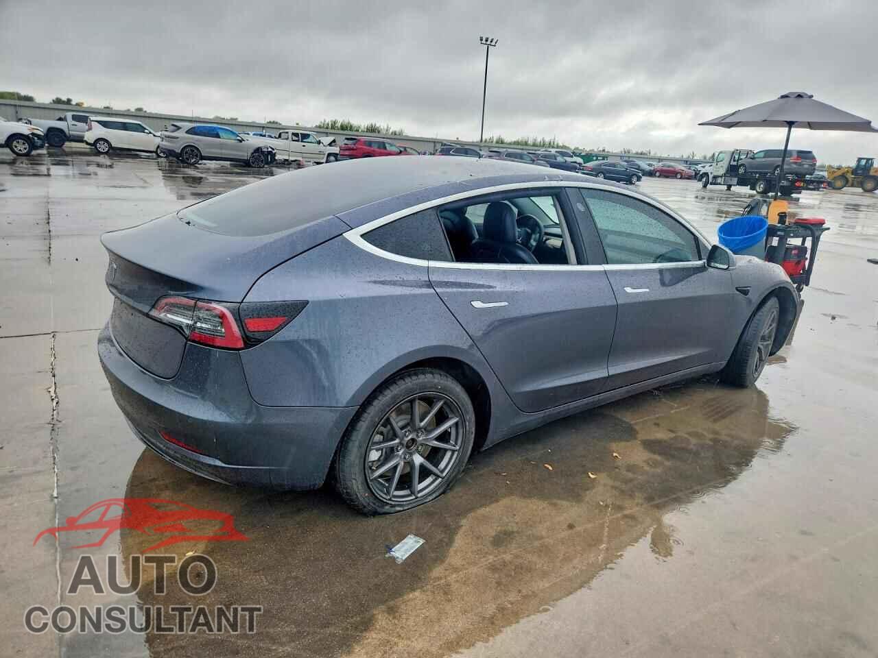 TESLA MODEL 3 2019 - 5YJ3E1EA4KF424839