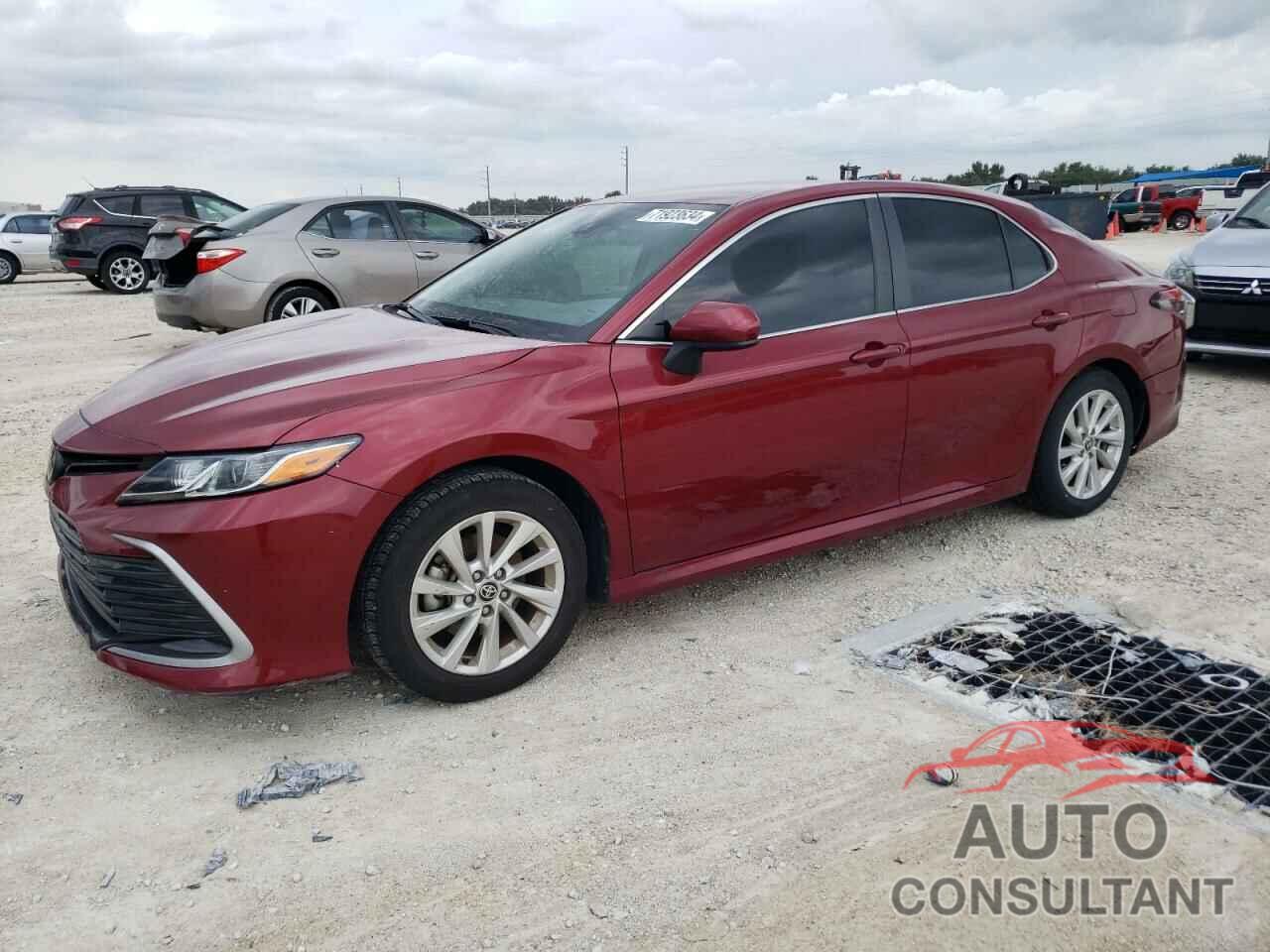 TOYOTA CAMRY 2021 - 4T1C11AKXMU598351
