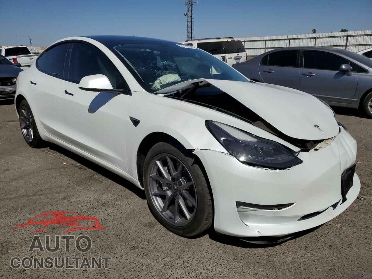 TESLA MODEL 3 2021 - 5YJ3E1EB5MF072009