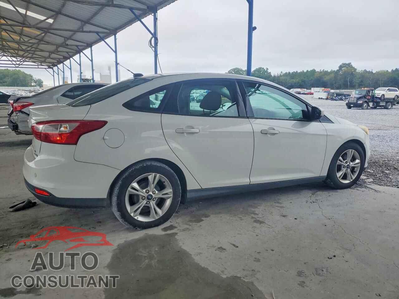 FORD FOCUS 2014 - 1FADP3F2XEL190246