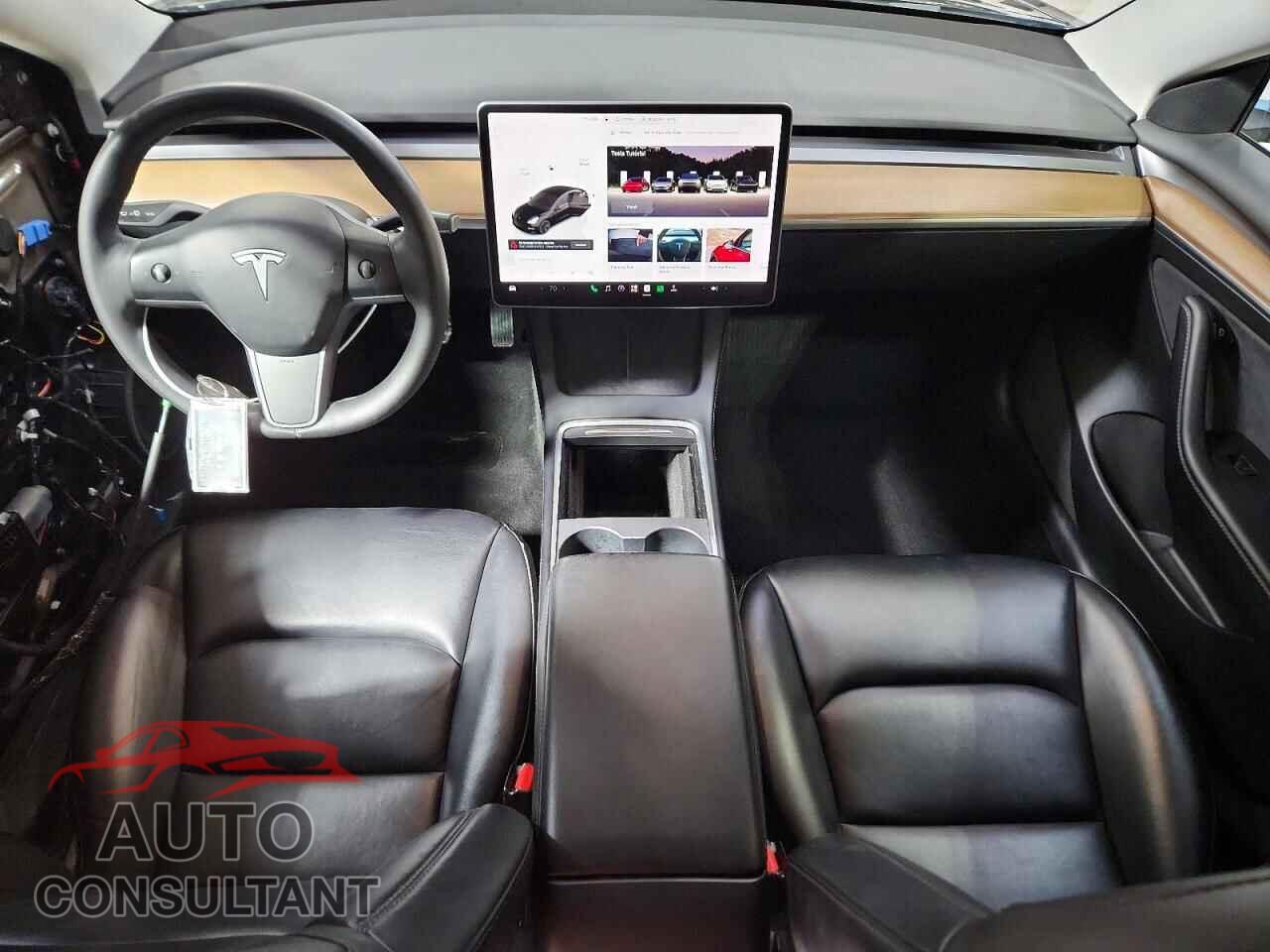 TESLA MODEL 3 2022 - 5YJ3E1EA9NF286199
