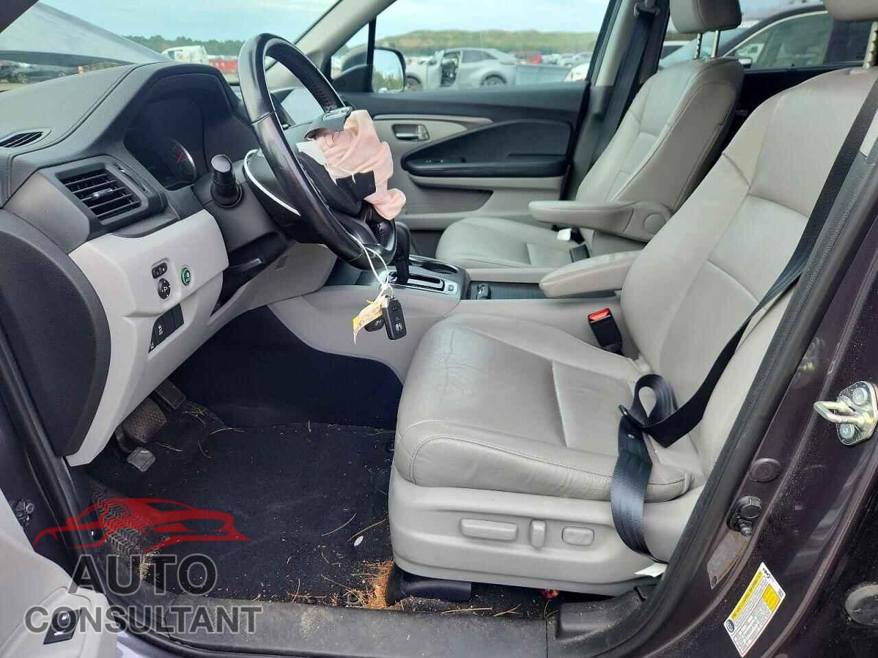 HONDA PILOT 2020 - 5FNYF6H57LB028064