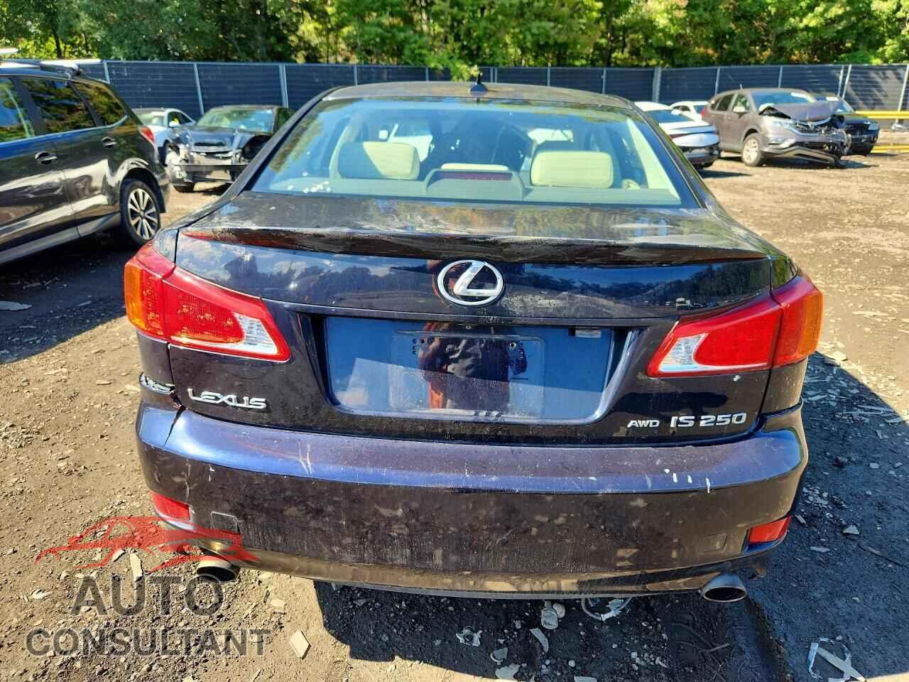 LEXUS IS 2009 - JTHCK262792029748