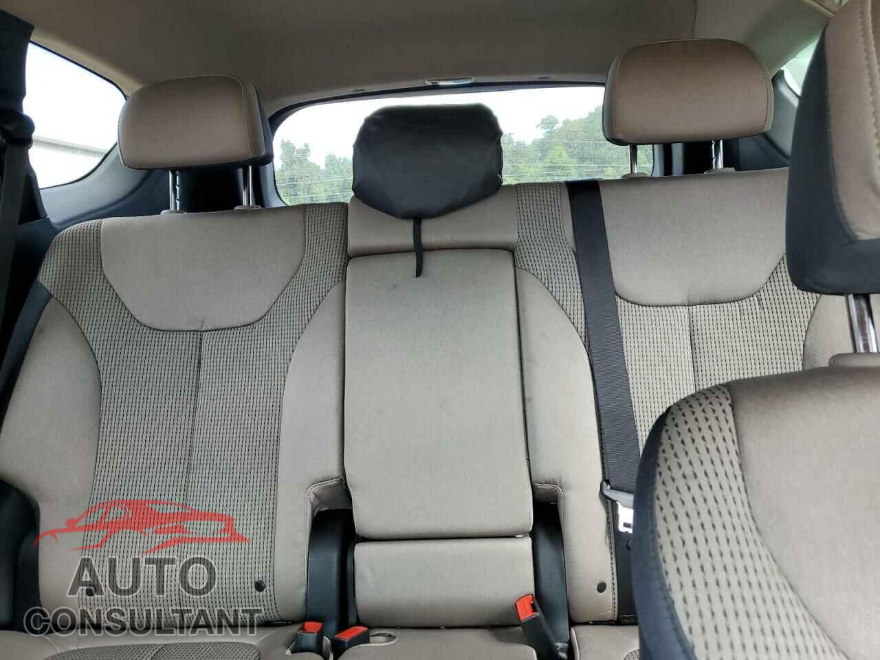 HYUNDAI SANTA FE 2023 - 5NMS14AJ9PH578046