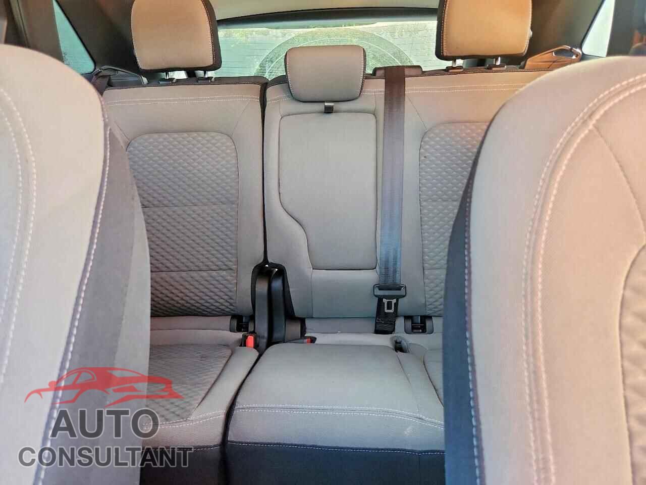 FORD ESCAPE 2020 - 1FMCU9G63LUA31980