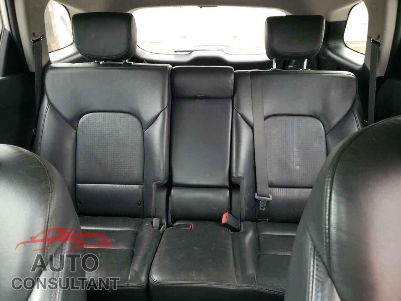 HYUNDAI SANTA FE 2013 - KM8SNDHF9DU016539