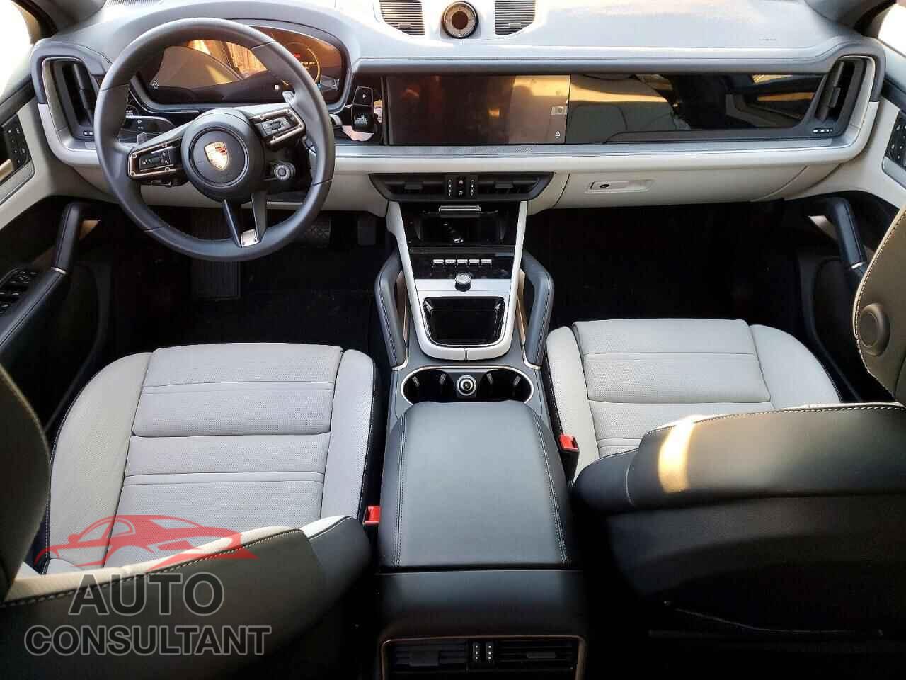 PORSCHE CAYENNE 2025 - WP1BA2AY4SDA30358