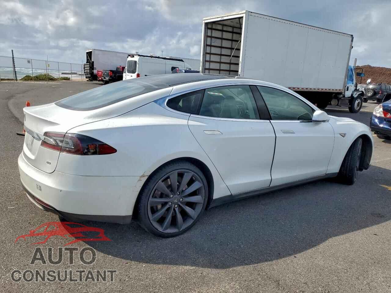 TESLA MODEL S 2014 - 5YJSA1S18EFP43340