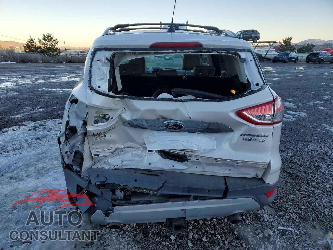 FORD ESCAPE 2015 - 1FMCU0J90FUC55131