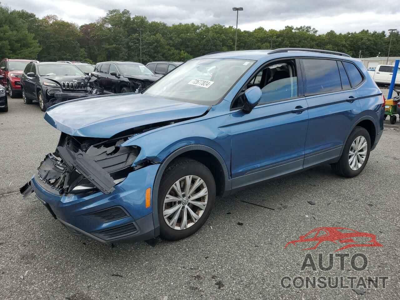 VOLKSWAGEN TIGUAN 2018 - 3VV0B7AX0JM072086