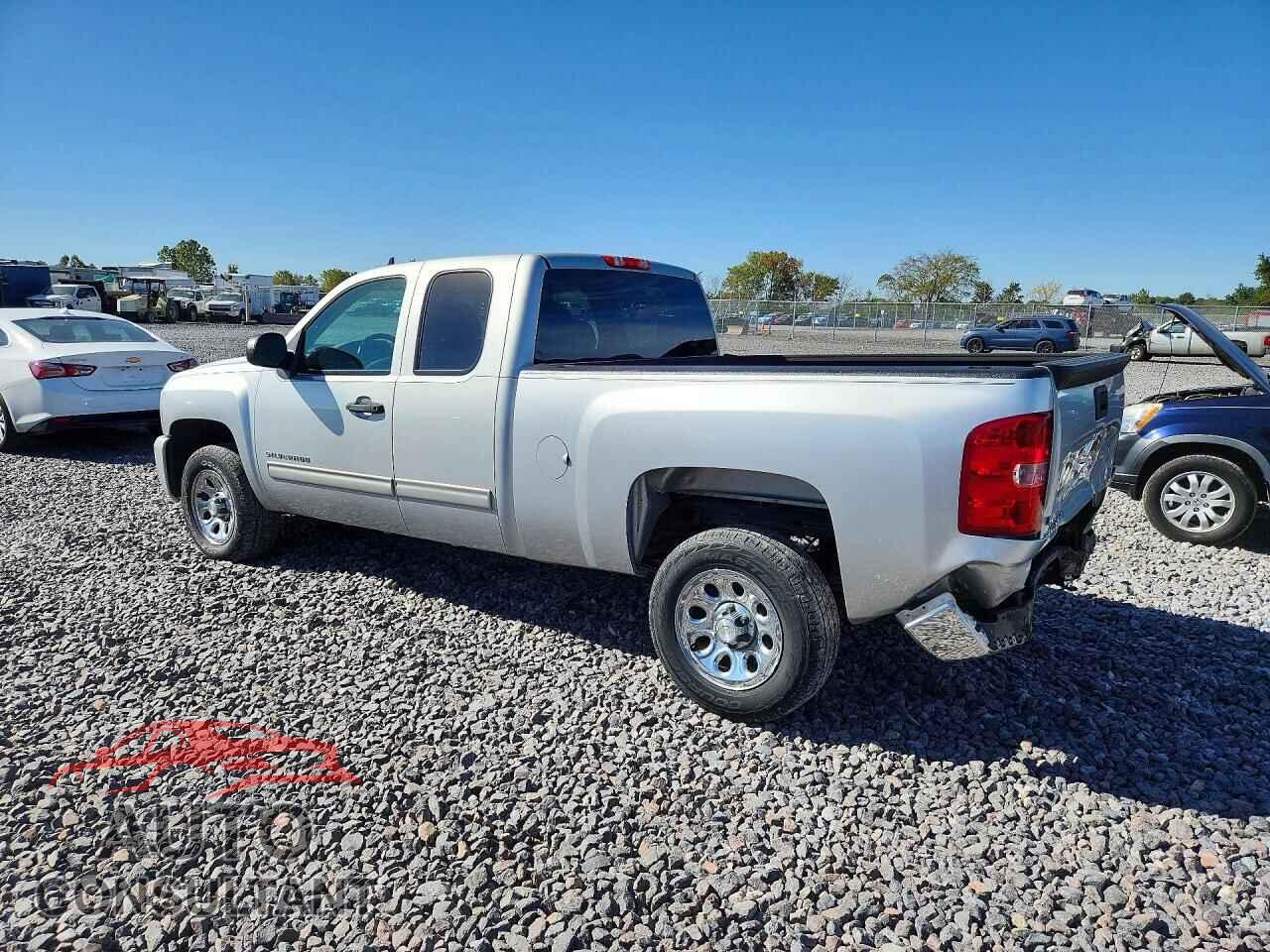 CHEVROLET SILVERADO 2010 - 1GCSCREA6AZ247655