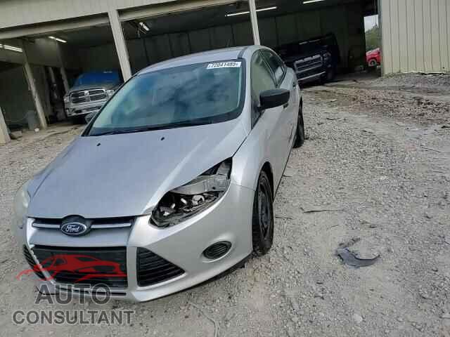 FORD FOCUS 2013 - 1FADP3E20DL149270