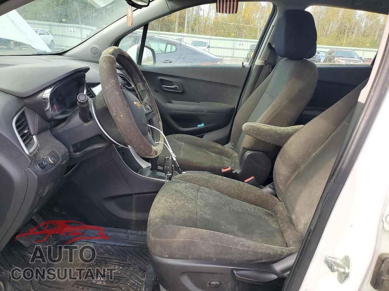 CHEVROLET TRAX 2017 - KL7CJNSB0HB220080
