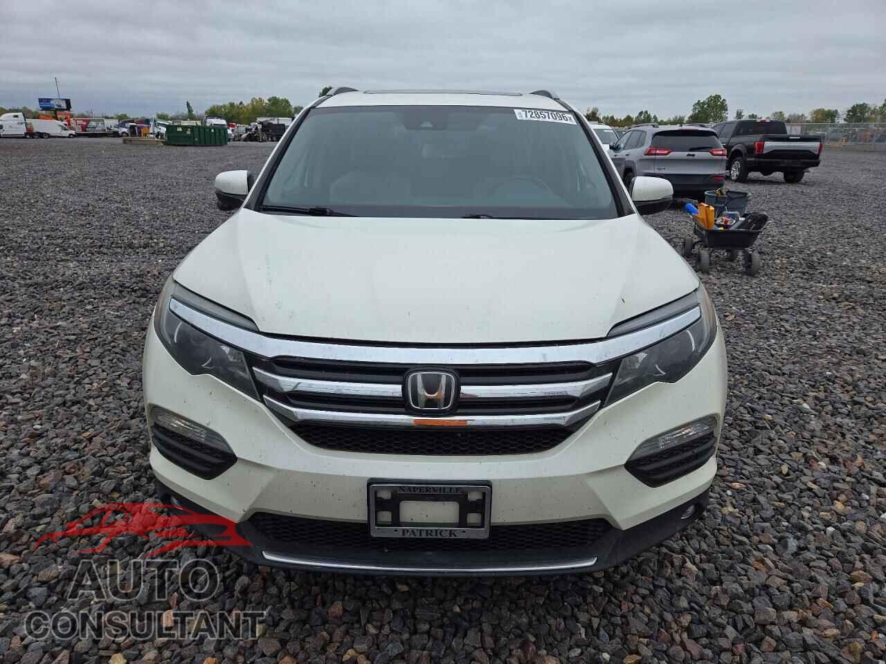 HONDA PILOT 2017 - 5FNYF6H96HB098374