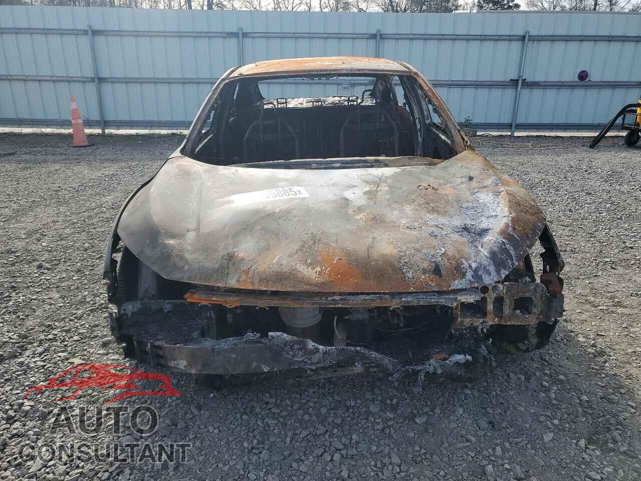 HONDA CIVIC 2019 - 2HGFC2E66KH565783