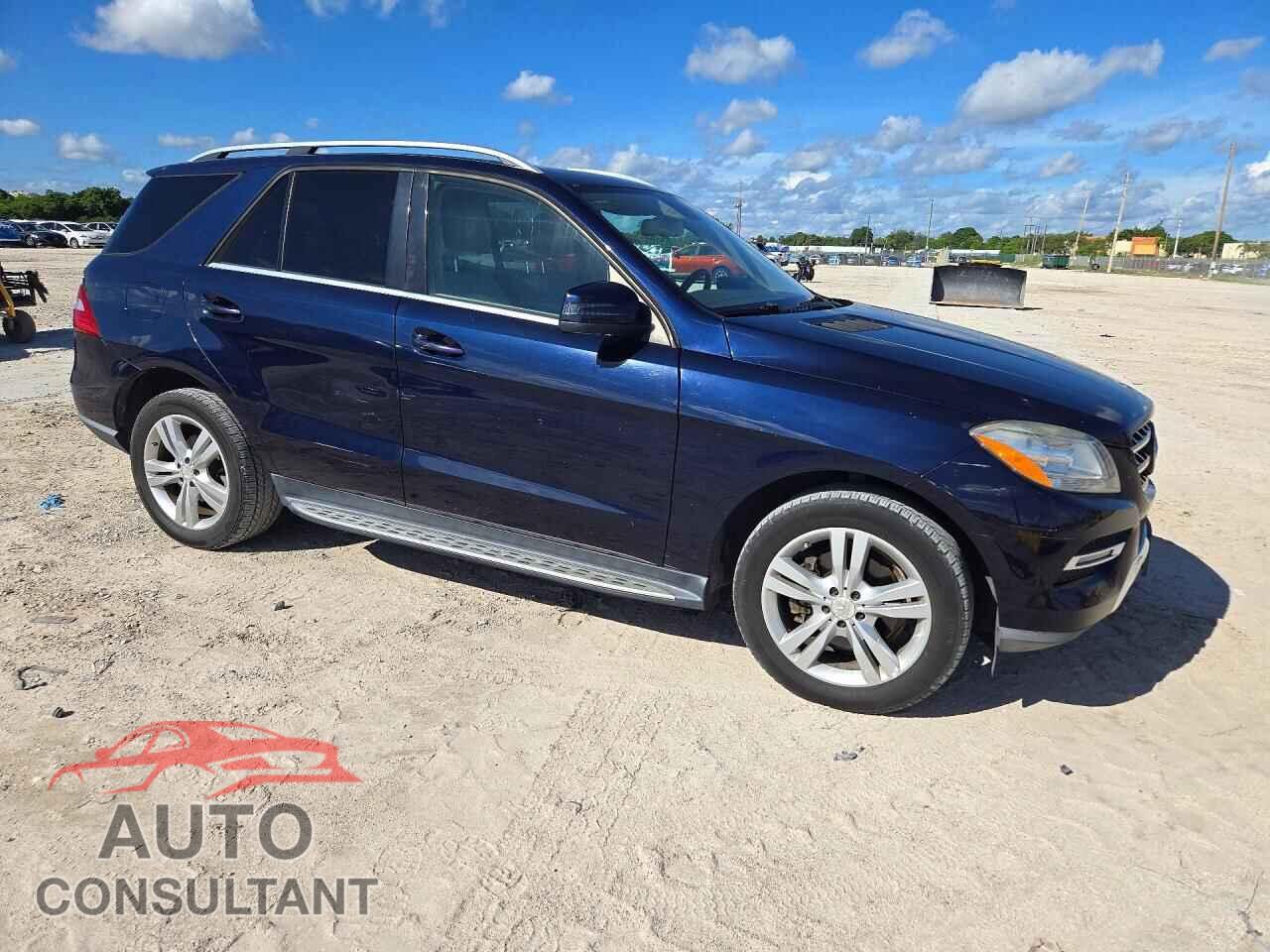 MERCEDES-BENZ M-CLASS 2013 - 4JGDA5HB5DA175020