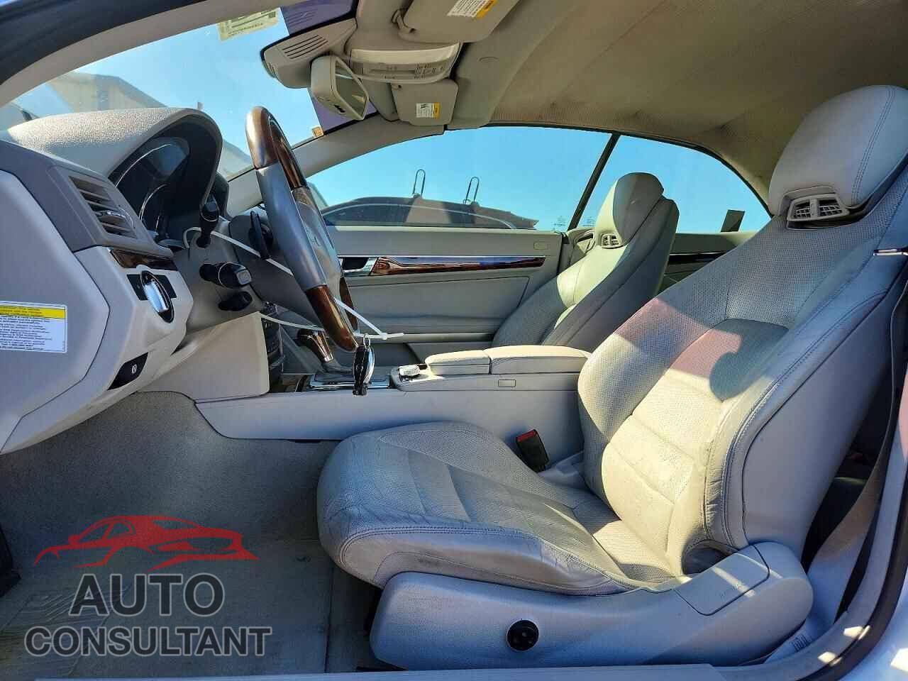 MERCEDES-BENZ E-CLASS 2011 - WDDKK5GF8BF050192