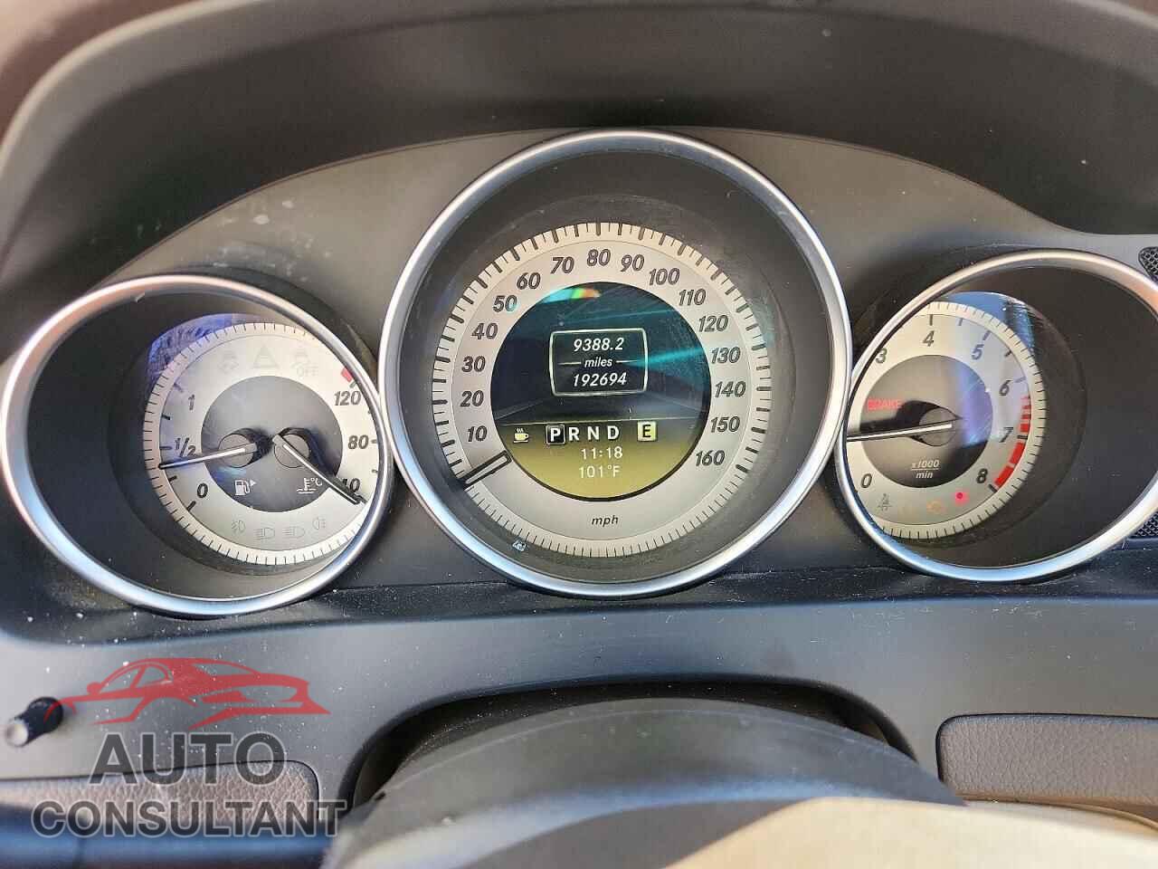 MERCEDES-BENZ C-CLASS 2012 - WDDGF8BB7CR202012