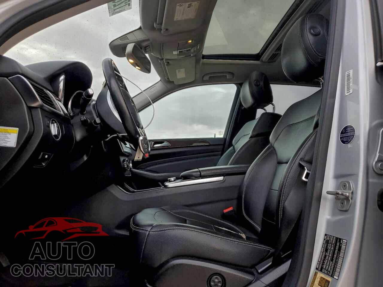 MERCEDES-BENZ M-CLASS 2012 - 4JGDA5HB2CA026577