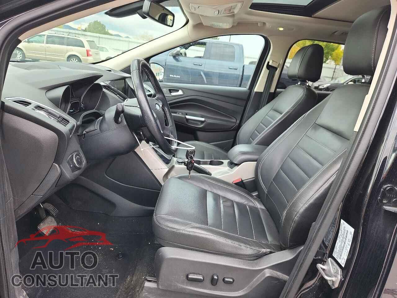 FORD ESCAPE 2013 - 1FMCU9H94DUD57877